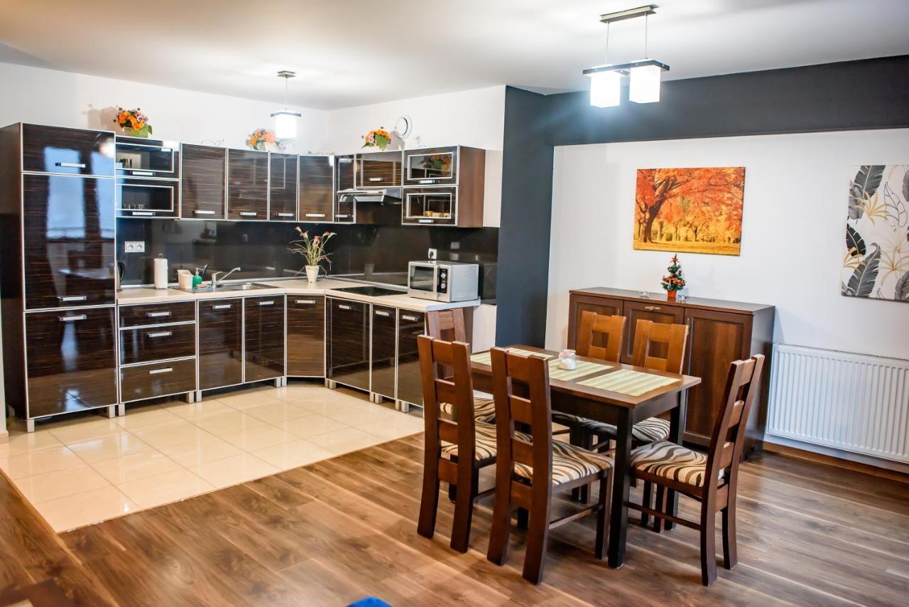 Apartamenty Sun & Snow Centrum กรินีซา ดรอยจ์ ภายนอก รูปภาพ